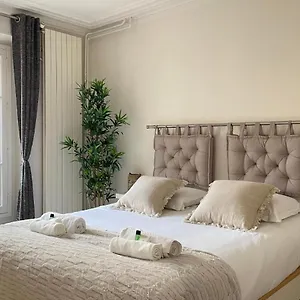  Apartment Pergo France