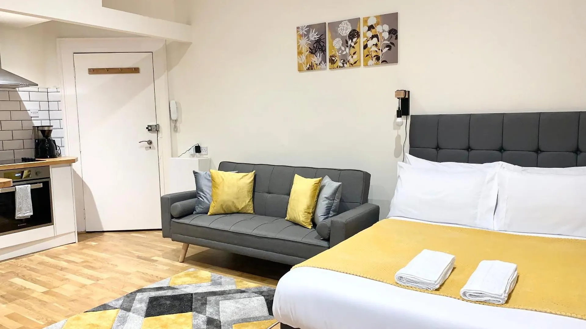 Brighton Studio Flats Apartment
